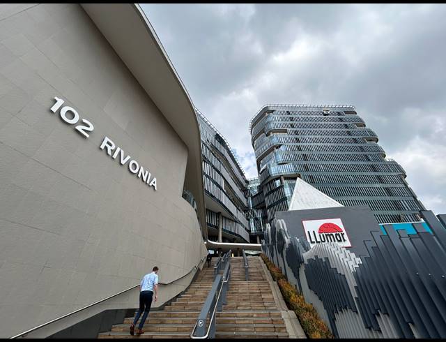 984M² OFFICE TO LET IN SANDTON CENTRAL